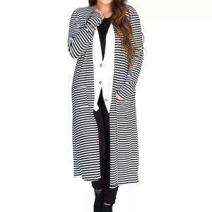 Agnes & Dora striped duster with pockets